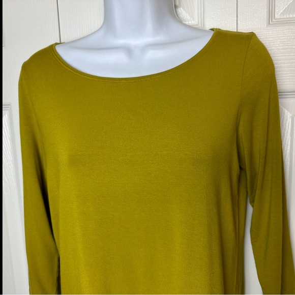 EILEEN FISHER Jersey Knit Tee T-Shirt Top Blouse Olive Green Scoop Neck Classic - Picture 3 of 7